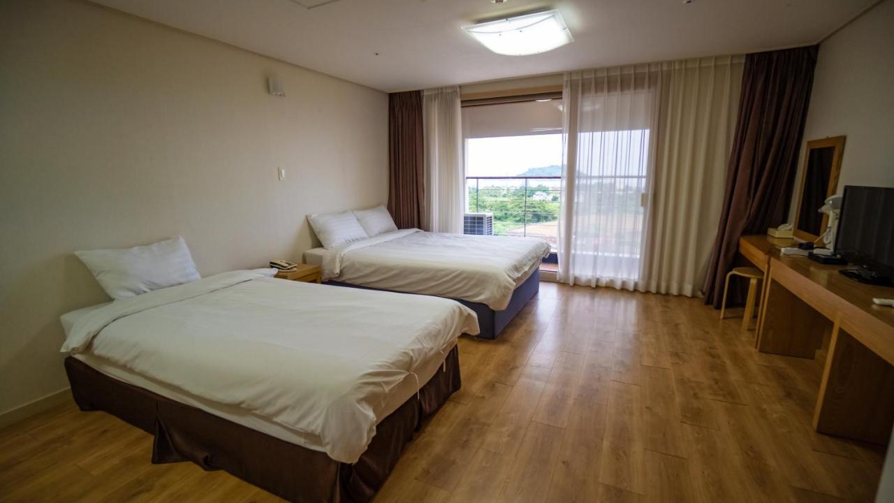 Hi Jeju Hotel Ngoại thất bức ảnh