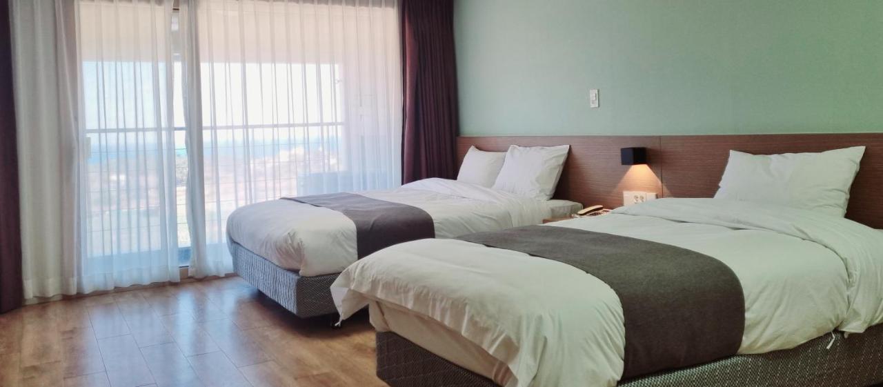 Hi Jeju Hotel Ngoại thất bức ảnh
