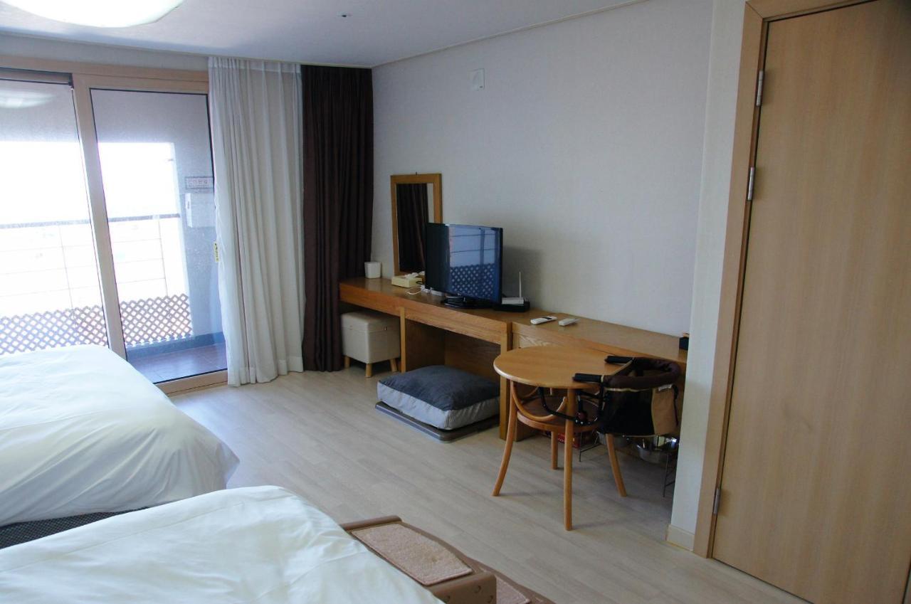 Hi Jeju Hotel Ngoại thất bức ảnh